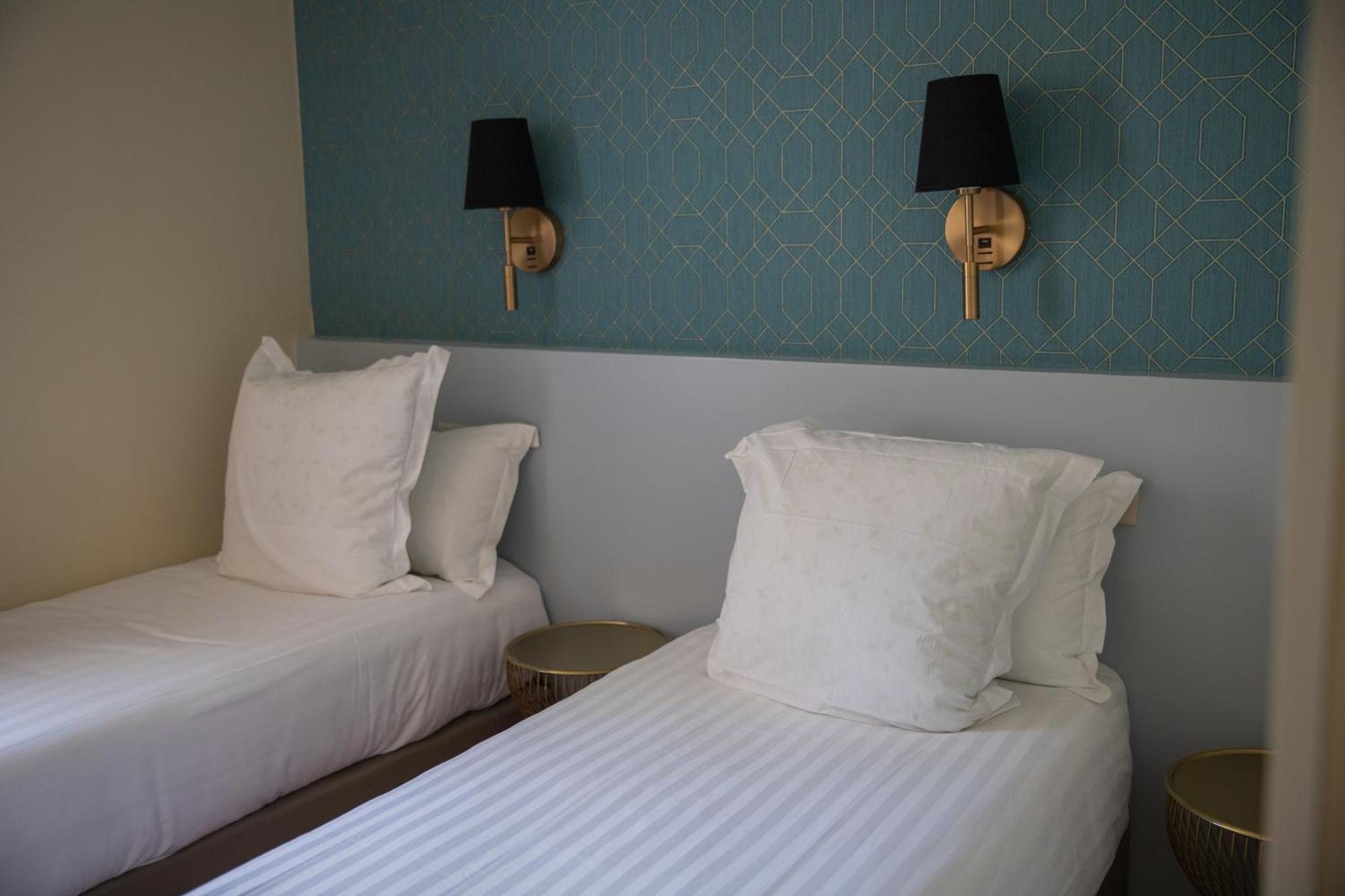 Kyriad Nimes Ouest A9 Екстер'єр фото